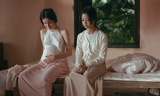 Diễn viên phim "Vợ ba" thi cấp 3 sau khi đóng cảnh "nóng" ảnh 2 Trà My mang bụng bầu giả trong phần lớn thời lượng phim.