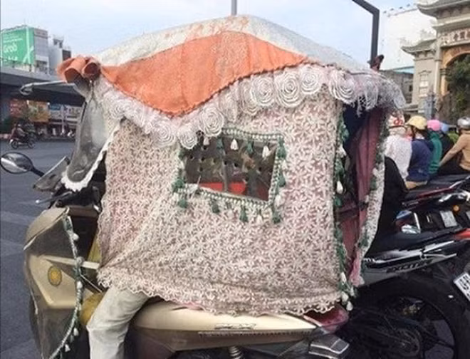 mac gi ra duong giua tiet troi nang 40 do? hinh anh 7