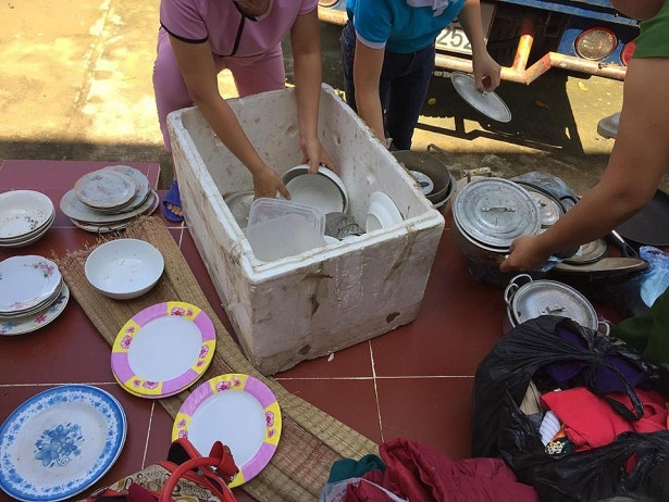 con lu da qua nhung lanh ve roi hoc sinh vung lu can lam ao am chan man