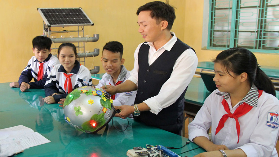 năm học mới, sáp nhập trường, Bắc Giang