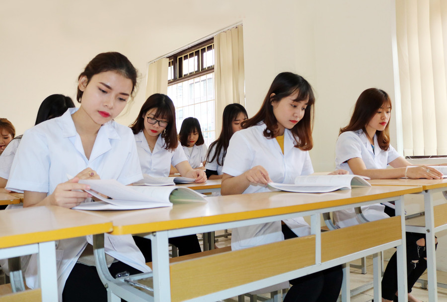 Điểm chuẩn thấp không phải do chất lượng đầu vào không đảm bảo