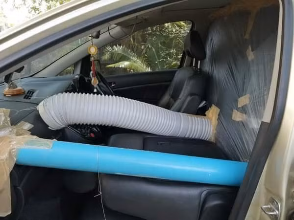 Đón con trai từ vùng dịch trở về, ông bố tự chế “phòng cách ly” cực sáng tạo