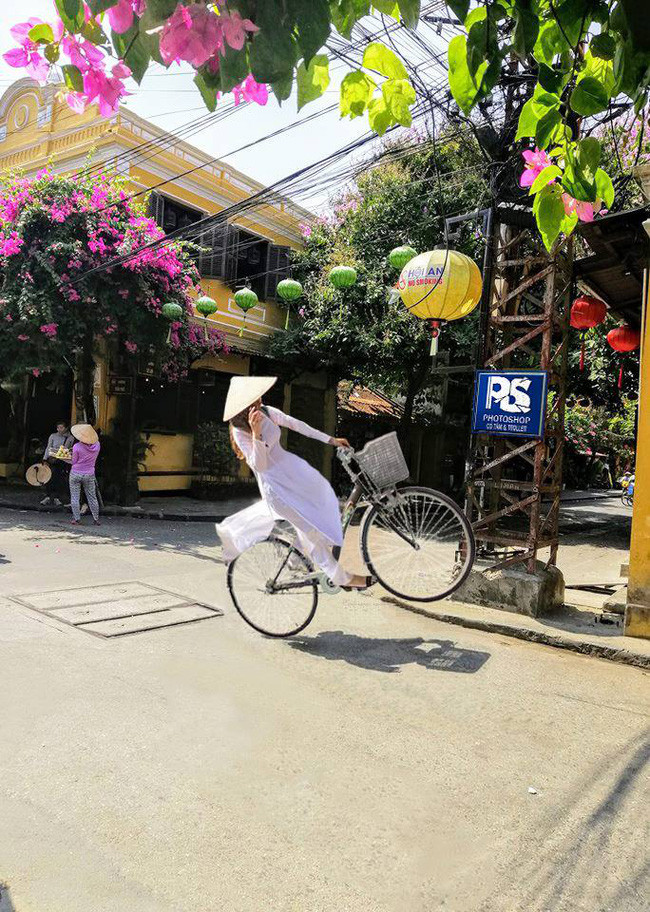 Cô gái nhờ cao thủ photoshop xóa hộ background không đẹp, kết quả bức ảnh nhận về thật sự khó đỡ - Ảnh 3. Cô gái nhờ cao thủ photoshop xóa hộ background không đẹp, kết quả bức ảnh nhận về thật sự khó đỡ - Ảnh 3.