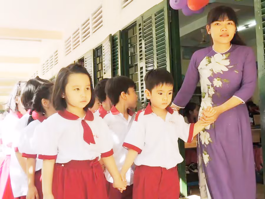 Mỗi giáo viên cần thường xuyên trau dồi kỹ năng sư phạm và chuyên môn để trưởng thành