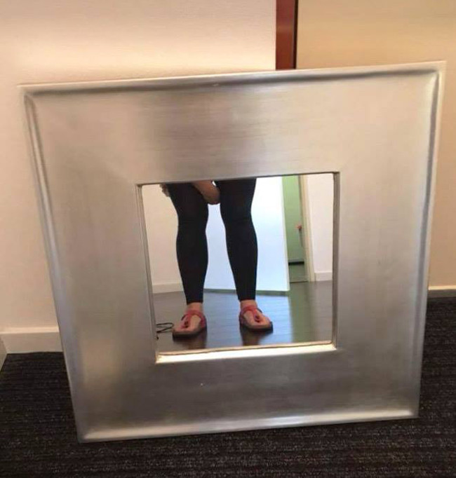 1001 kiểu chụp ảnh thanh lý gương khiến dân mạng không nhịn nổi cười hình ảnh 10 1001 kieu chup anh thanh ly guong khien dan mang khong nhin noi cuoi hinh anh 10