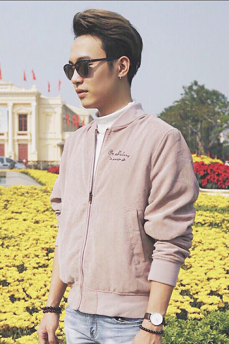 Độc đáo với clip chúc Tết quy tụ hàng chục gương mặt trẻ nổi tiếng ảnh 3 Độc đáo với clip chúc Tết quy tụ hàng chục gương mặt trẻ nổi tiếng ảnh 3