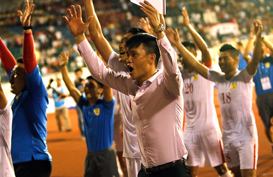 CLB TP HCM của Công Vinh có chế độ đãi ngộ tốt với cầu thủ. Ảnh:FB. cau-thu-doi-cong-vinh-rung-rinh-tien-tieu-tet