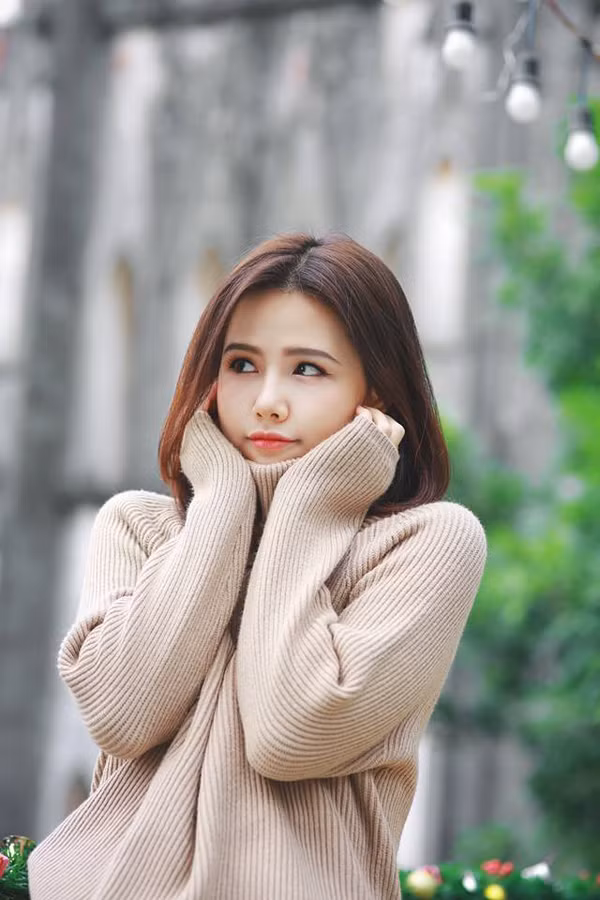 nhan-sac-ngot-ngao-cua-nu-chinh-ghet-thi-yeu-thoi-7