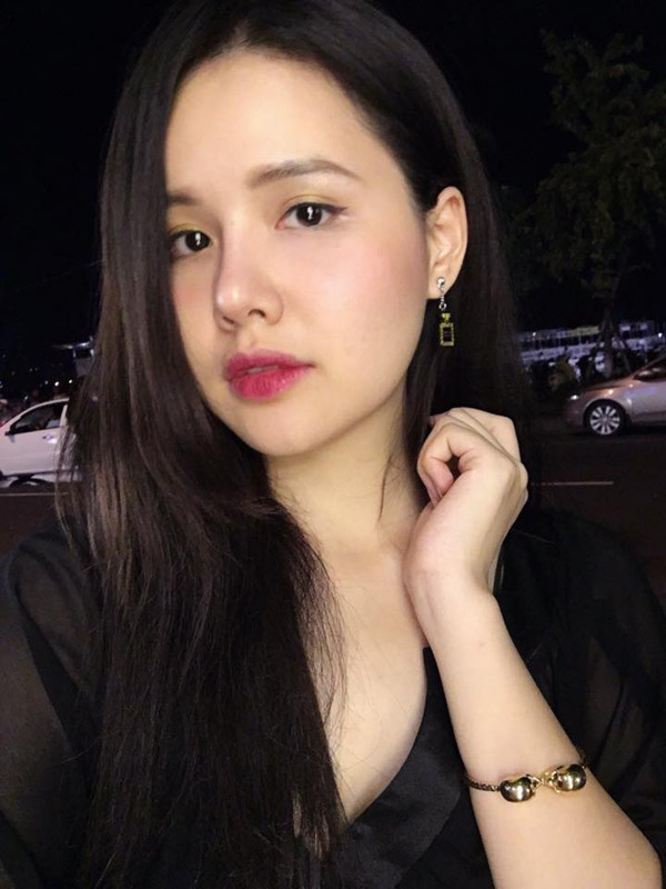 Khi đang được chú ý, Lê Phương Anh đột nhiêntạm dừng diễn xuất trong khoảng gần 2 năm. Dù biết việc tạm dừng này tạo khoảng trống cho sự nghiệp và khiến nhiều khán giả có thể quên mình, cô vẫn tự tin có thể tiếp tục tạo dấu ấn với các vai diễn truyền hình. nhan-sac-ngot-ngao-cua-nu-chinh-ghet-thi-yeu-thoi-12