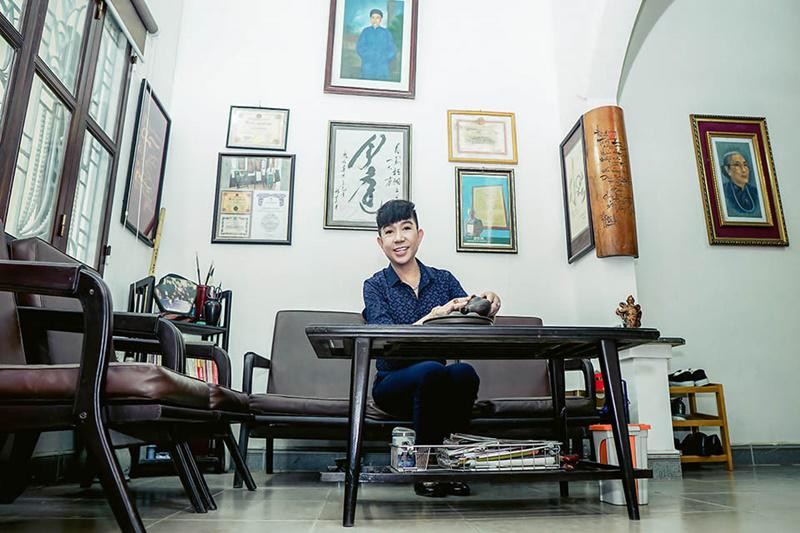 Những món đồ gây tò mò trong dinh cơ “ở ẩn” của Long Nhật tại Huế ảnh 7 17-1544840129-951-width800height533