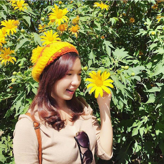 Hiền hơn hẳn Hari Won, đây là chân dung cô gái mà Tiến Đạt đã bí mật yêu và sẽ cưới vào ngày 31/12 này - Ảnh 7. Hiền hơn hẳn Hari Won, đây là chân dung cô gái mà Tiến Đạt đã bí mật yêu và sẽ cưới vào ngày 31/12 này - Ảnh 7.