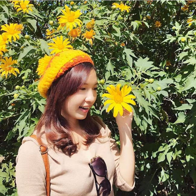 Hiền hơn hẳn Hari Won, đây là chân dung cô gái mà Tiến Đạt đã bí mật yêu và sẽ cưới vào ngày 31/12 này - Ảnh 7. Hiền hơn hẳn Hari Won, đây là chân dung cô gái mà Tiến Đạt đã bí mật yêu và sẽ cưới vào ngày 31/12 này - Ảnh 7.