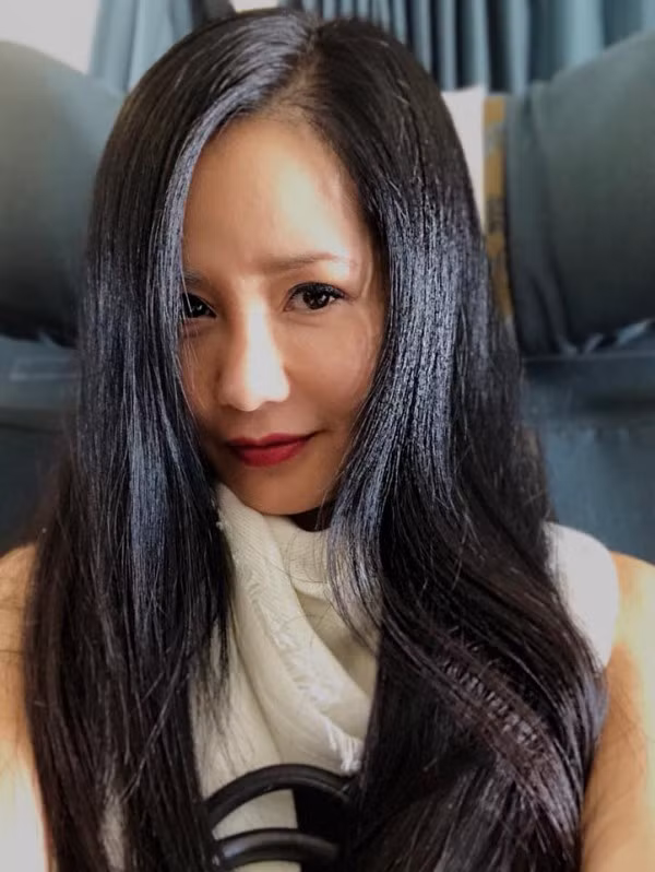 Dụi mắt mấy lần mới nhận ra diva Hồng Nhung, chuyện gì đã xảy ra với nhan sắc cô Bống?