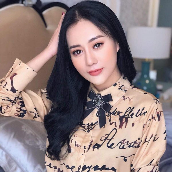 Bị đồn "chỉ yêu đại gia", Quỳnh Búp bê Phương Oanh nói gì? ảnh 4 Quỳnh Búp Bê Phương Oanh lần đầu trải lòng về tin đồn chỉ yêu đại gia