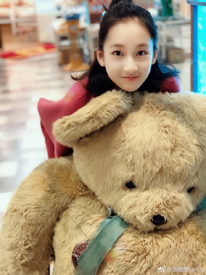 Nhan sắc tuổi thiếu nữ của những sao nhí trong phim Châu Tinh Trì hình ảnh 13 Nhan sac tuoi thieu nu cua nhung sao nhi trong phim Chau Tinh Tri hinh anh 13