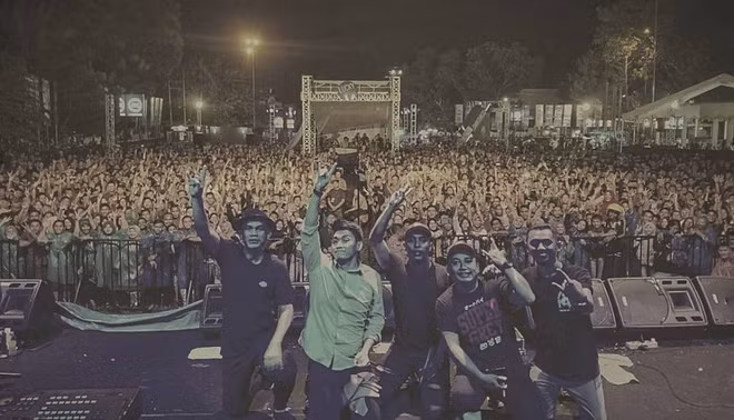 Thông tin mới nhất về ban nhạc Indonesia bị sóng thần nuốt chửng khi đang biểu diễn-5