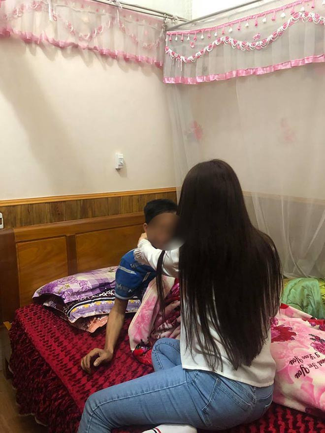 Người thân tiết lộ thêm gia cảnh nghèo khó, nợ nần của Thư Dung - Ảnh 3. Người thân tiết lộ thêm gia cảnh nghèo khó, nợ nần của Thư Dung-3