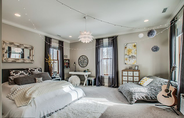 Biệt thự cực xinh xắn vừa "tổ chức lễ cưới" của Miley Cyrus ảnh 8 Một trong 5 phòng ngủ xinh xắn.