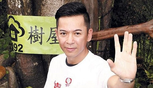 Quách Chính Hồng lận đận dù có khả năng diễn xuất. Quách Chính Hồng lận đận dù có khả năng diễn xuất.