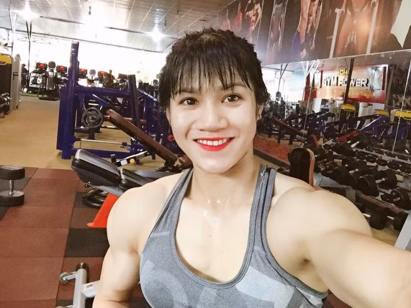 9x Đồng Nai xinh đẹp sở hữu thân hình lực sĩ gây “sốt” mạng - Ảnh 2.