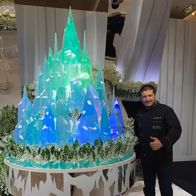 14 tuyệt tác bánh cưới 