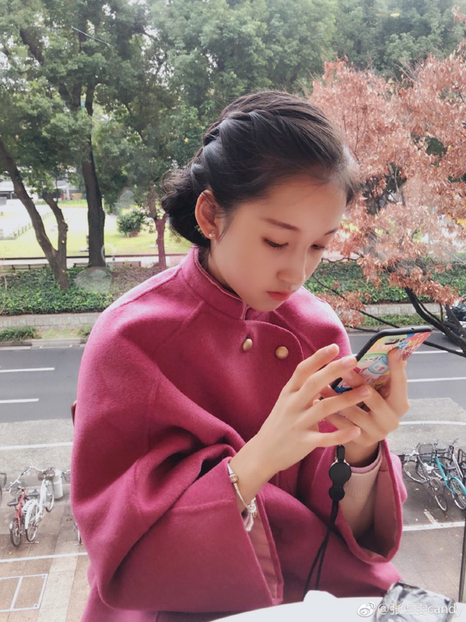 Nhan sắc tuổi thiếu nữ của những sao nhí trong phim Châu Tinh Trì hình ảnh 12 Nhan sac tuoi thieu nu cua nhung sao nhi trong phim Chau Tinh Tri hinh anh 12