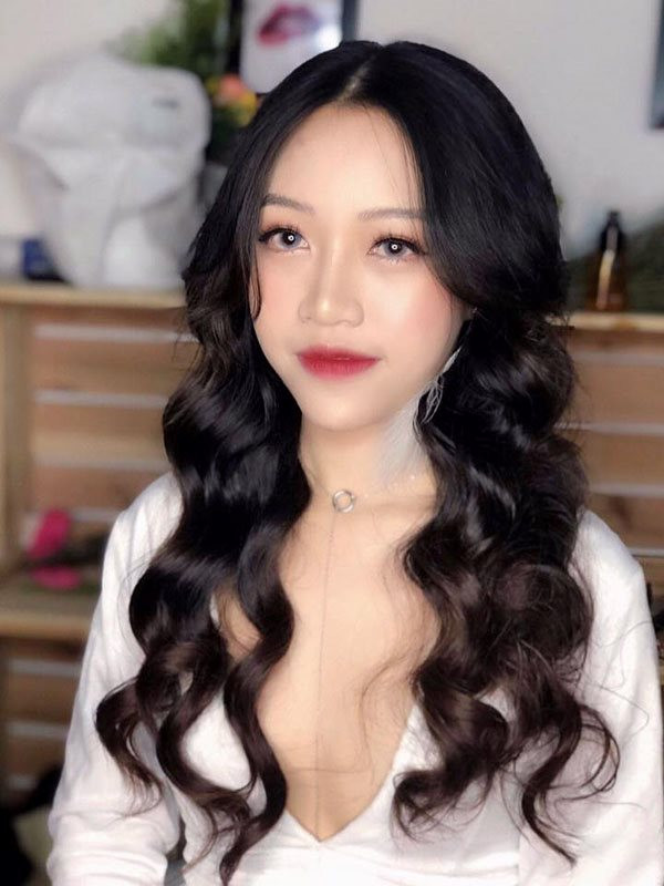 Choáng với thu nhập "khủng" mỗi tháng của nàng mẫu ảnh "nấm lùn" 9x xinh đẹp ảnh 1