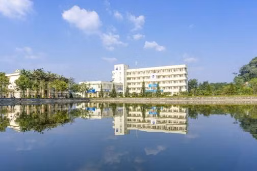 Một góc khuôn viên ICTU