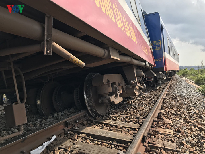 6 thang co 11 vu tau trat banh tren tuyen duong sat bac-nam, vi sao? hinh 3