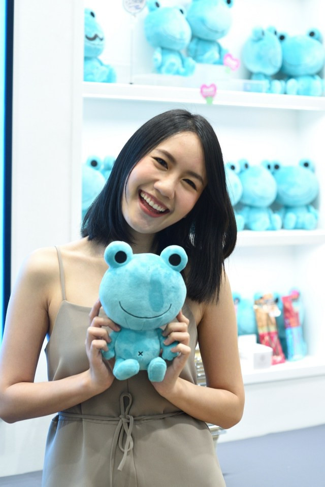 35 điểm khác biệt chuẩn không cần chỉnh giữa gái có chồng và còn độc thân, chị em soi ngay xem mình ứng nghiệm bao nhiêu - Ảnh 3. 35 điểm khác biệt chuẩn không cần chỉnh giữa gái có chồng và còn độc thân, chị em soi ngay xem mình ứng nghiệm bao nhiêu - Ảnh 3.