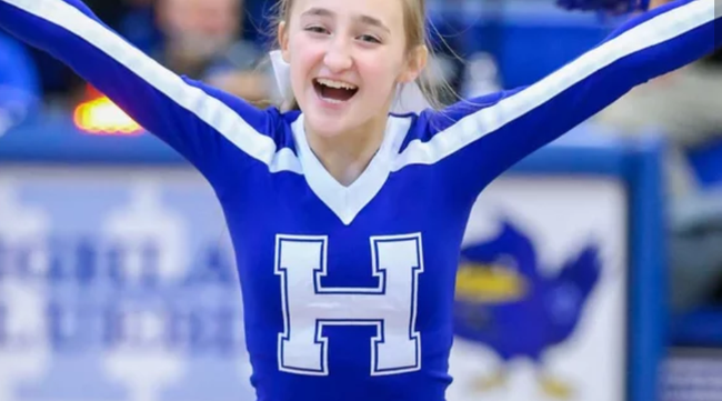 Bị nhiễm trùng huyết nhưng dường như không có dấu hiệu cảnh báo, bé gái 13 tuổi tử vong đáng tiếc - Ảnh 1. Bị nhiễm trùng huyết nhưng dường như không có dấu hiệu cảnh báo, bé gái 13 tuổi tử vong đáng tiếc - Ảnh 1.