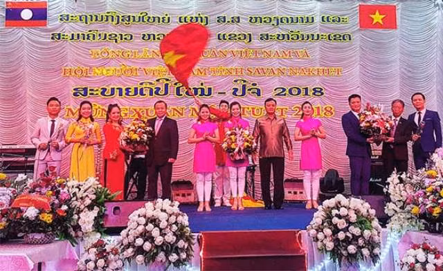 Cộng đồng người Việt trên thế giới tưng bừng chuẩn bị đón Tết