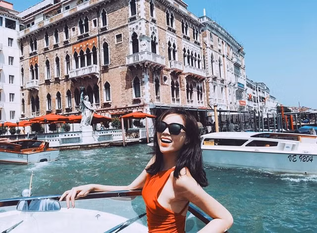 Cô chia sẻ trong năm mới cũng sẽ tiếp tục đi du lịch vào những khoảng thời gian rảnh rỗi để trau dồi thêm những hiểu biết về cuộc sống xung quanh.