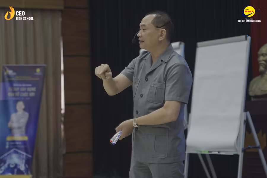 Ông Ngô Minh Tuấn - Chủ tịch HĐQT Tập đoàn CEO Việt Nam Holding
