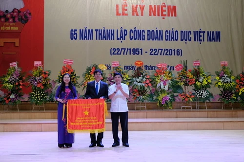 65 năm Công đoàn Giáo Dục Việt Nam: Đổi mới, năng động, sáng tạo trước tình hình mới