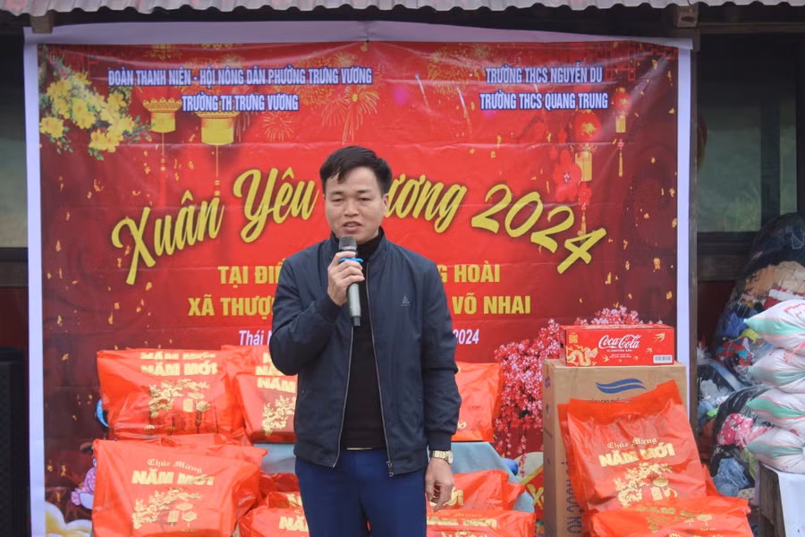 Ông Ma Văn Hoàng, Phó Chủ tịch UBND xã Thượng Nung, huyện Võ Nhai, tỉnh Thái Nguyên phát biểu tại chương trình.