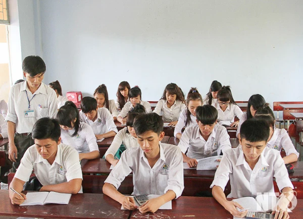 Hướng đến “dạy thật, học thật, thi thật”