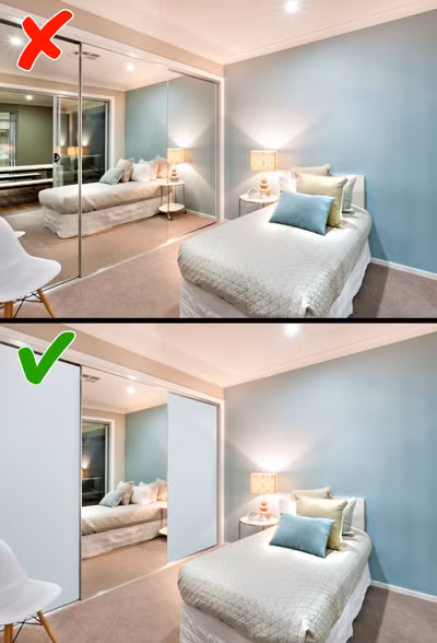Gương trong phòng ngủ: Gương có nhiều tác dụng như giúp không gian rộng hơn, giúp bạn chỉn chu hình ảnh trước khi ra ngoài. Tuy nhiên, những mảng gương lớn đòi hỏi bạn phải lau chùi thường xuyên và có thể khiến bạn giật mình khi tỉnh dậy vào buổi tối có ánh sáng mờ.