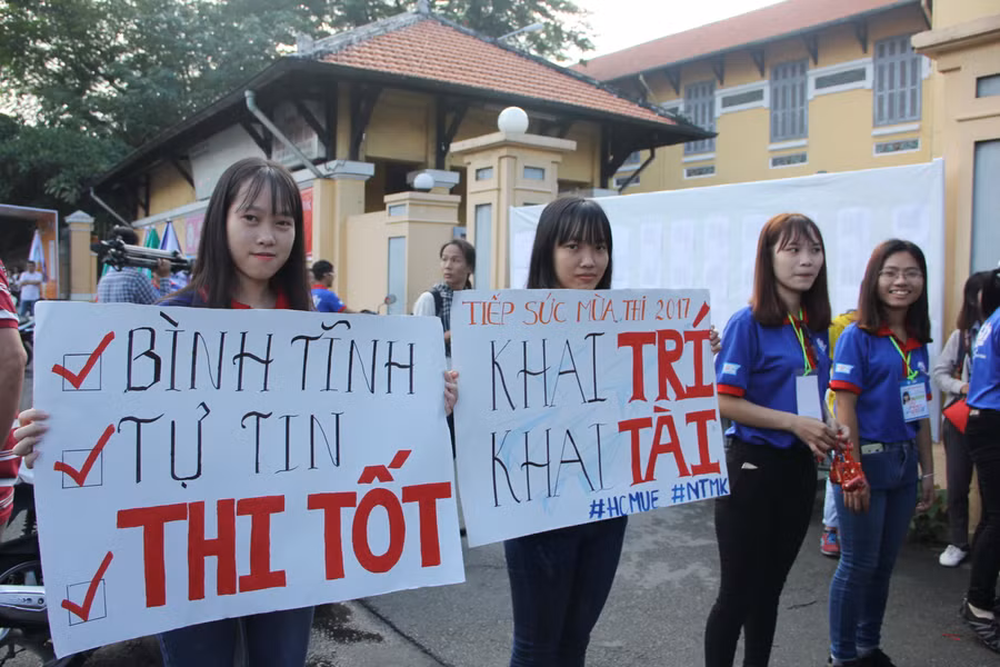 Những món quà tinh thần đầy ý nghĩa 