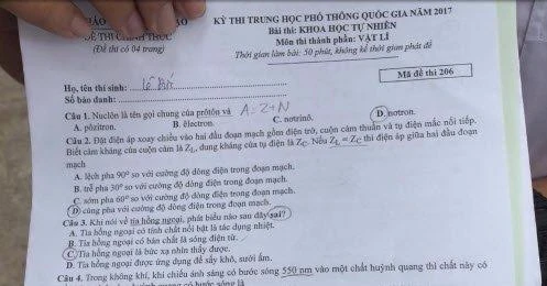 Đề thi, gợi ý giải đề thi môn Vật lý THPT quốc gia 2017 