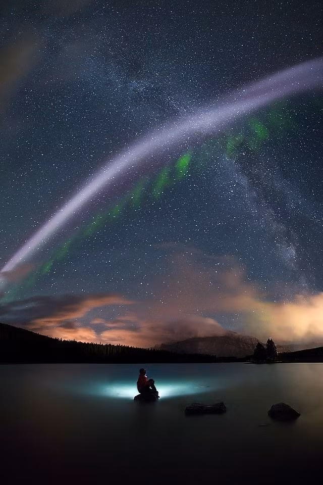 Hiện tượng mới trên bầu trời còn kỳ lạ hơn cực quang - Ảnh 6.