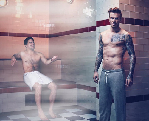 ... Hay trong phòng xông hơi cùng David Beckham. ... Hay trong phòng xông hơi cùng David Beckham.