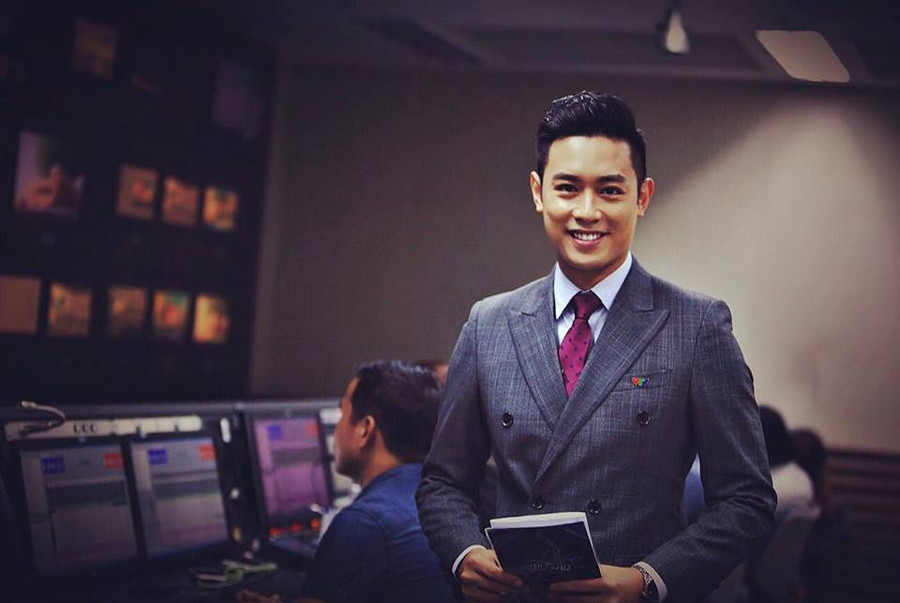 Đốn tim trước nụ cười tỏa nắng của thầy giáo dẫn chương trình VTV kết nối ảnh 3 Đốn tim trước nụ cười tỏa nắng của thầy giáo dẫn chương trình VTV kết nối ảnh 3