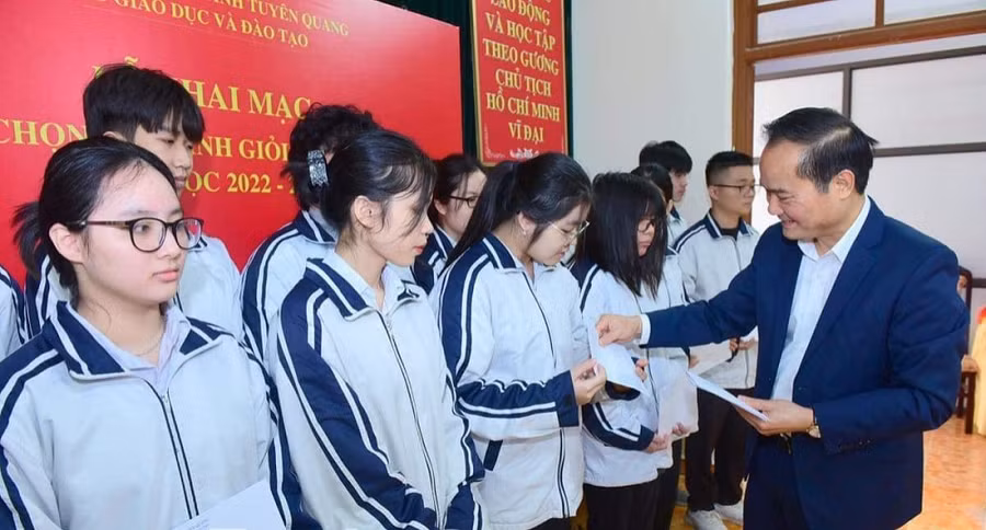 Tuyên Quang số lượng thí sinh đạt giải thi chọn HSG quốc gia cao hơn năm trước.
