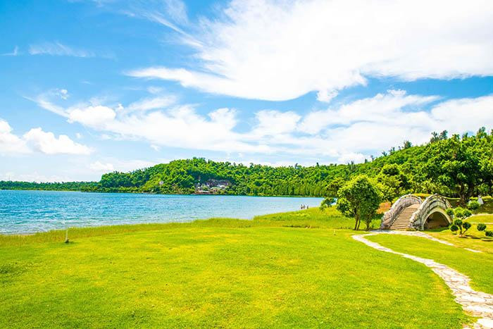 ho nuoc bi an nhat trung quoc noi thuy quai sinh song - 1