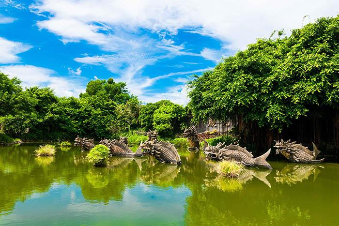 ho nuoc bi an nhat trung quoc noi thuy quai sinh song - 3