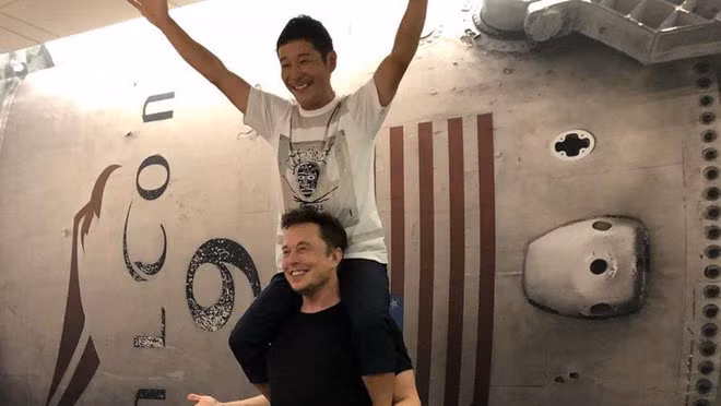 Ve len sao Hoa gia khoang 2,3 ty dong, mien phi chieu ve hinh anh 3