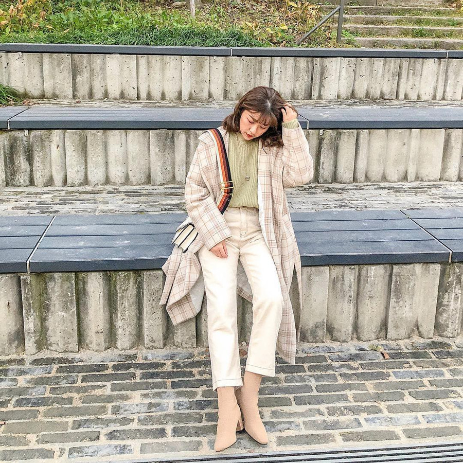 42893181_290730845100777_4565868041545724702_n(1)