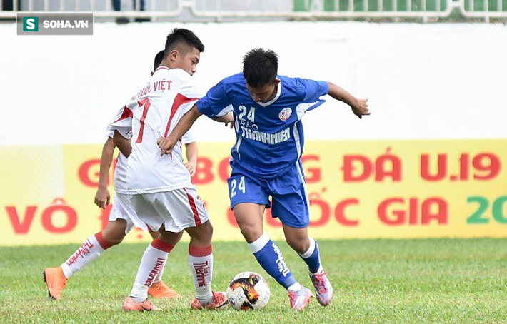U19 An Giang (áo xanh) rời giải với thành tích 3 trận toàn thua. Ảnh: Cao Nguyên U19 An Giang (áo xanh) rời giải với thành tích 3 trận toàn thua. Ảnh: Cao Nguyên