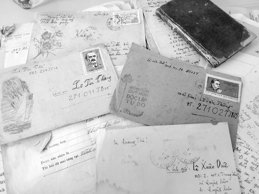 Thư liệt sĩ Lê Văn Thể gửi về cho gia đình. Thư liệt sĩ Lê Văn Thể gửi về cho gia đình.